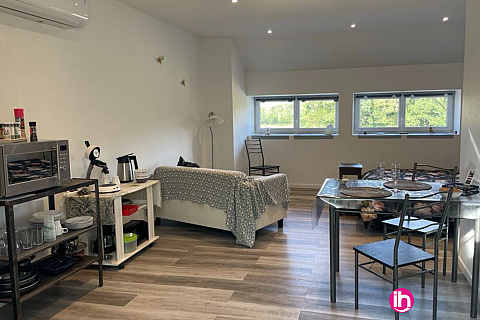 Location de meublé : STUDIO N°2 tout équipé avec clim, SPA et salle de muscu
