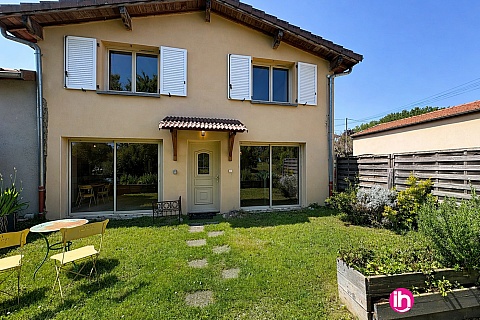 Location de meublé : SAINT-VULBAS : maison 2 personnes - 2 chambres, Blyes