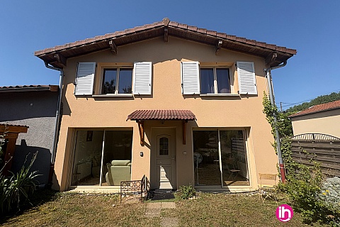 Location pour salarié en déplacement de meublé : SAINT-VULBAS : maison 2 personnes - 2 chambres, Blyes