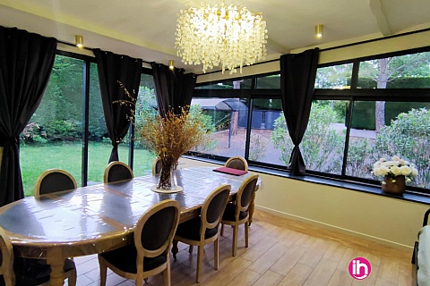 Location pour salarié en déplacement de meublé : Saint-alban : maison atelier 7 pers - 2 chbres, jardin & parking - Sablons