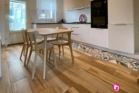 Location de meublé : MAISON 