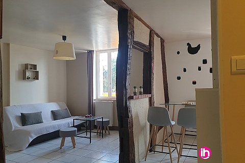 Location pour salarié en déplacement de meublé : Duplex 2 Chambres + Bureau – Vue Loire & Proche Château de Gien