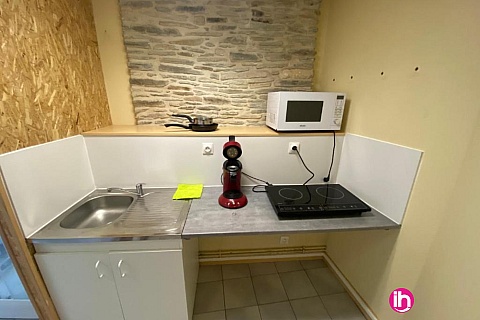 Location de meublé : CHERBOURG grand studio 1 chambre séparé