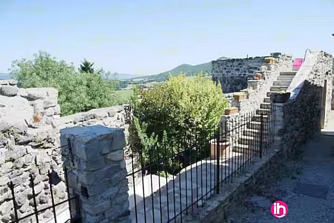 Location pour salarié en déplacement de meublé : CRUAS/ chambre 1 pers, sdb privative et kitchenette  : st vincent de barres