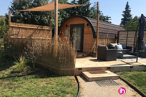 Location pour salarié en déplacement de meublé : TRICASTIN/MARCOULE : logement insolite 2 pers,1 chbre, clim, pisicne - Jonquières