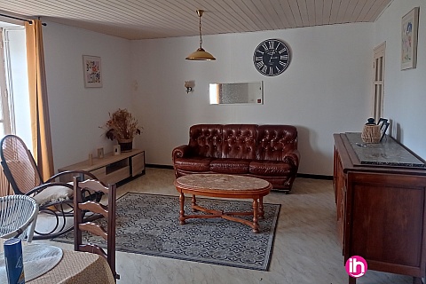 Location pour salarié en déplacement de meublé : AIRVAULT : maison 5 personnes - 5 chambres, MAISONTIERS