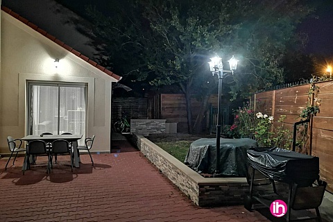 Location de meublé : LIEUSAINT  maison 2 chambres avec jardin