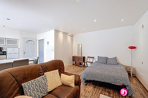 Location de meublé : ANSE - Studio Indépendant