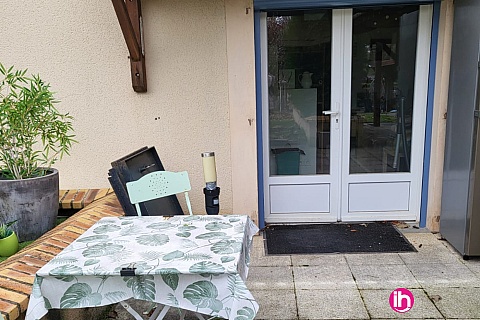 Location de meublé : Studio - Nevoy