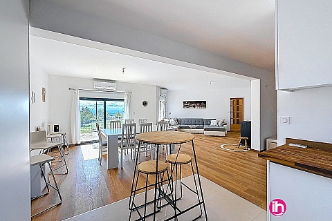 Location de meublé : CHANAS : maison 5 personnes - 3 chambres, Saint-Pierre-de-Boeuf